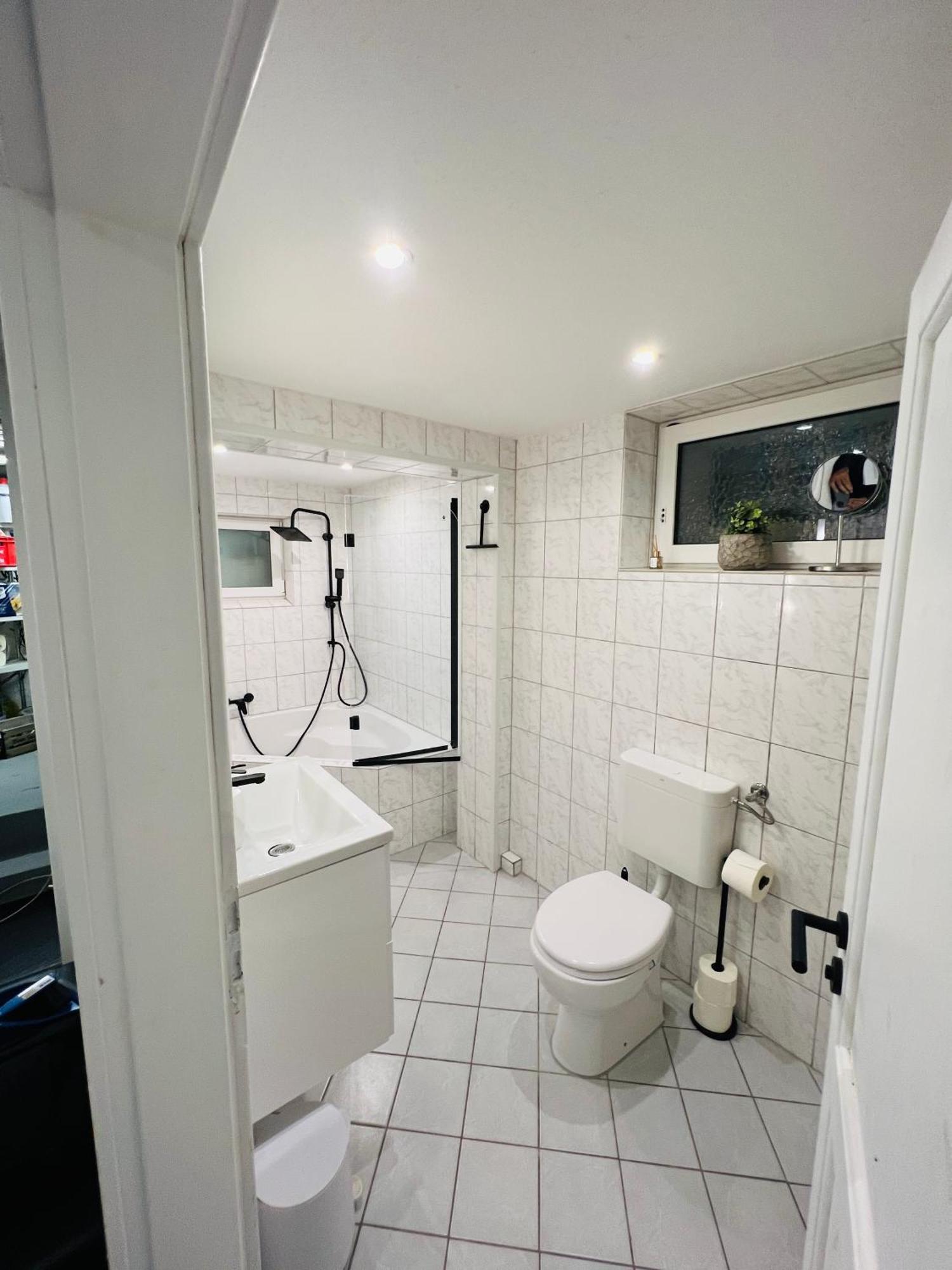 Souterrain 2 Zimmer Wohnung Freiburg Seepark Extérieur photo